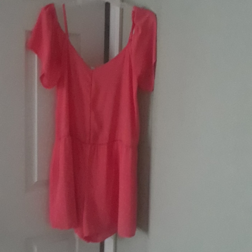 Short sleeve
